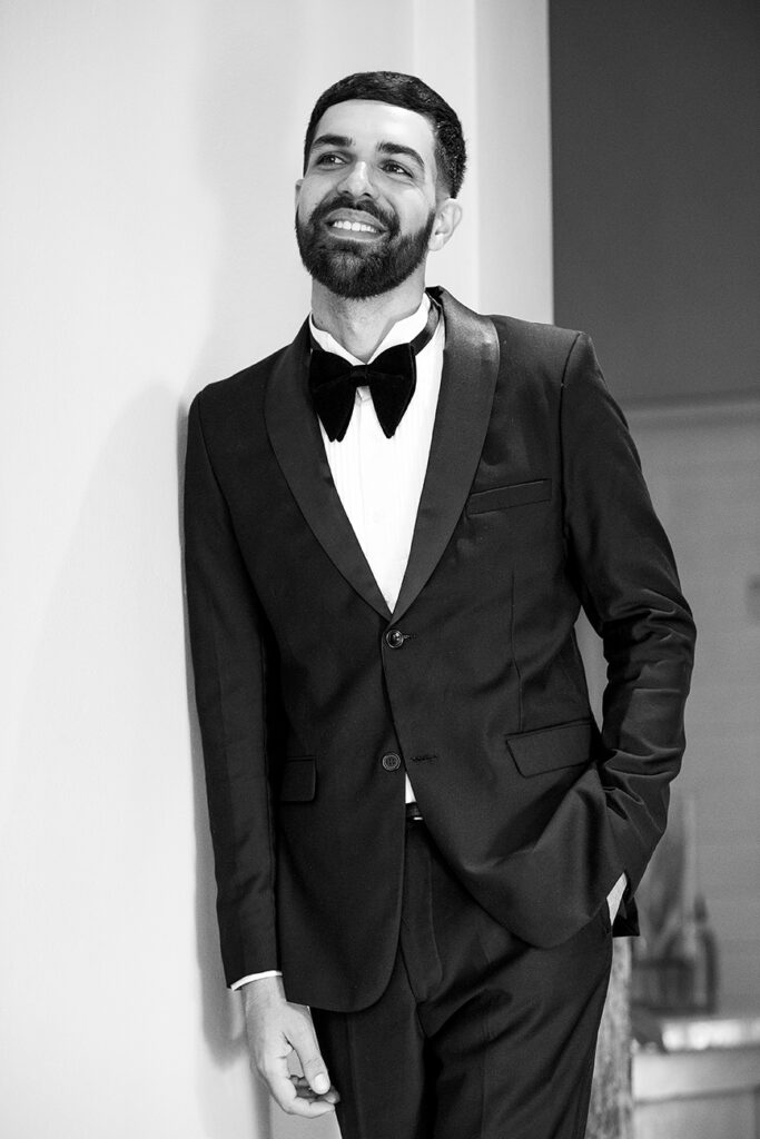 Fav_KevinMarkPass_078b