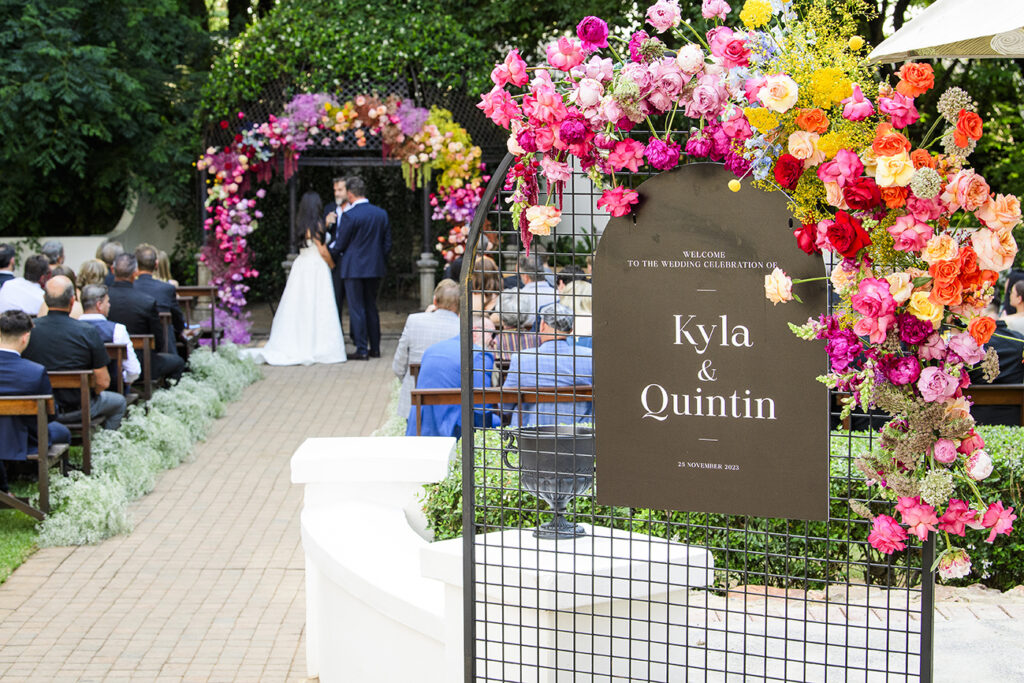 KevinMarkPass_KnQ_174a