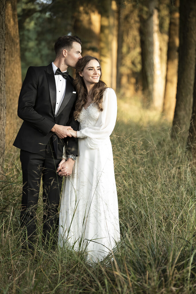 Timeless bride and groom portraits for J&L on their special day shot by Kevin Mark Pass Photography, bridal glam by Storm Pass Makeup. Providence country weddings